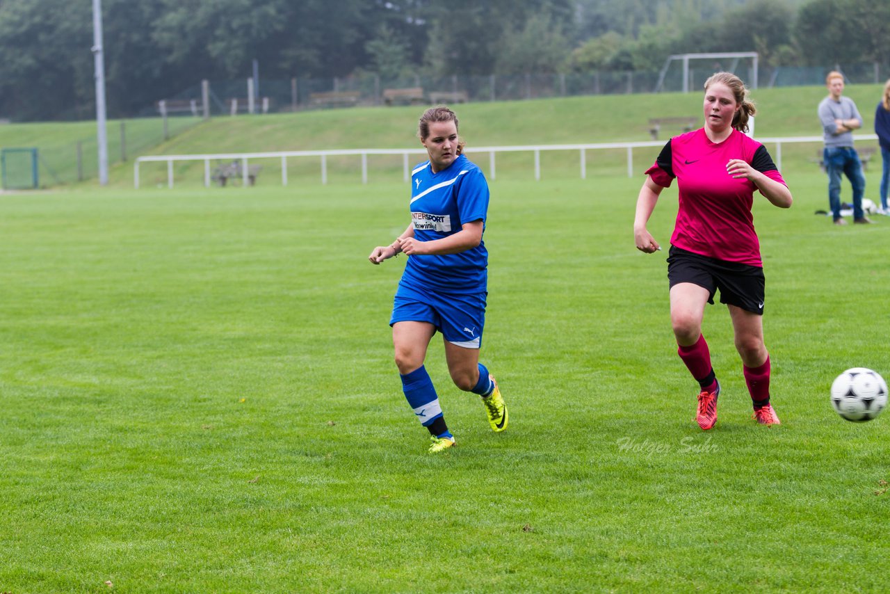 Bild 214 - B-Juniorinnen FSG BraWie 08 - JSG Sandesneben : Ergebnis: 2:0